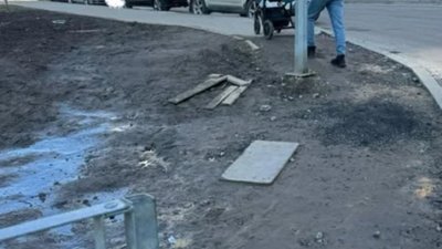 У Львові мешканці спального району місять болото (ФОТО)