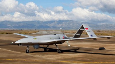 Виробник «Байрактарів» збудує в Україні завод своїх безпілотників