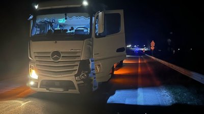 На Львівщині вантажівка вбила чоловіка