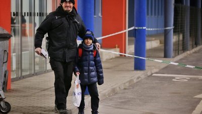 11-річний хлопець самостійно прибув на кордон з Словаччиною (ФОТО)
