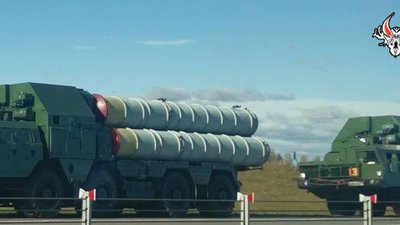 У Білорусі зафіксували активне переміщення ЗРК С-300