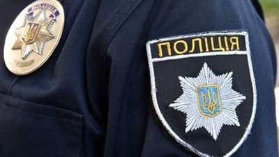 У Львові перехожий затримав нетверезого мопедиста і передав патрульним (ВІДЕО)