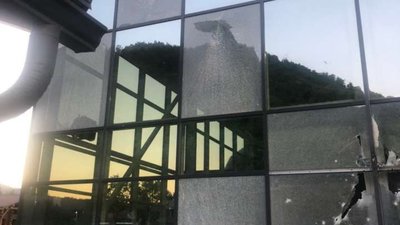 У Мукачеві з РПГ обстріляли комплекс відпочинку (ВІДЕО)