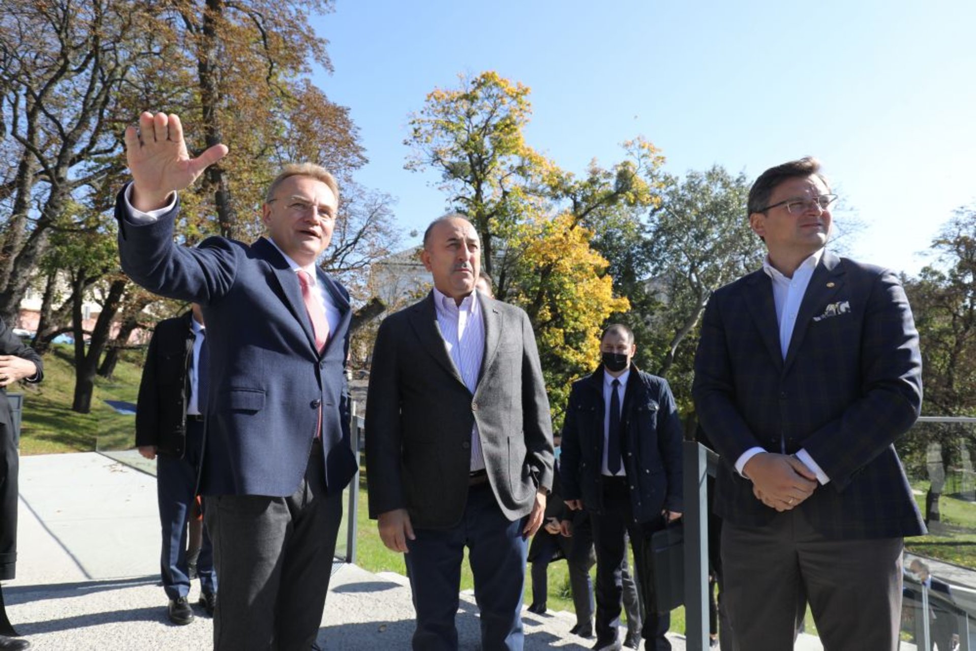 Міністр закордонних справ Турецької Республіки вшанував Героїв Небесної Сотні у Львові, фото ЛМР