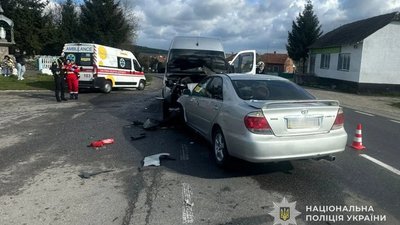 На Львівщині четверо людей опинились у лікарні