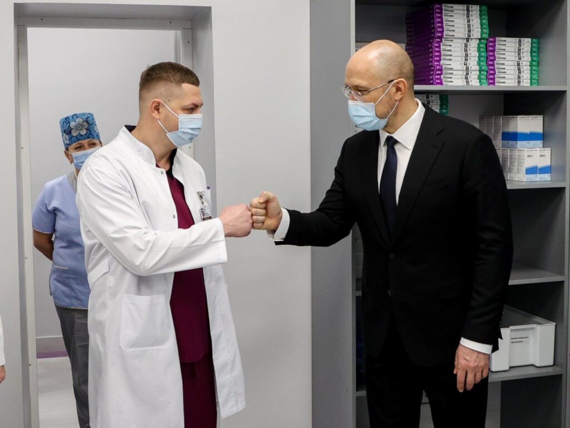 На Івано-Франківщині розпочали щеплення додатковою дозою вакцини проти COVID-19