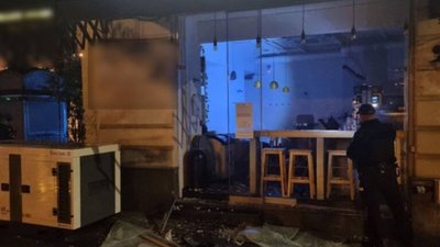 Кавʼярню у центрі Львова розтрощив 28-річний чоловік
