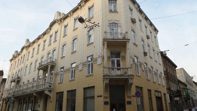 «Прийшло свято і на нашу вулицю», - митники Львівщини чекають на привітання
