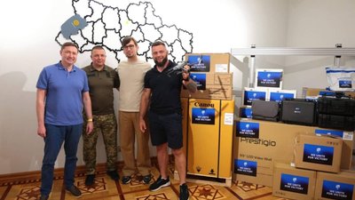 На Львівщині прикордонникам передали дрони (ФОТО)