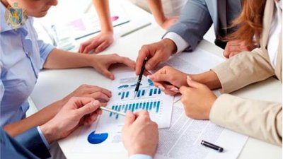Номінальна заробітна плата у Львівській області зросла на 18%
