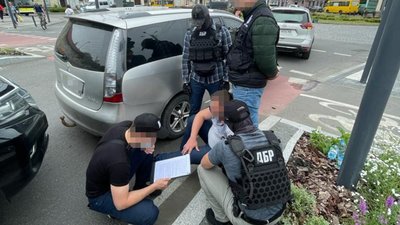 У Львові на хабарі від поліцейського затримали прокурора (ФОТО)