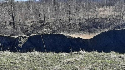 На Львівщині працюють над ліквідацією провалля біля Трускавця