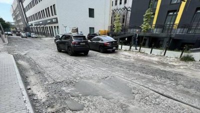 Садовий ремонтуватиме Залізничну 28 місяців