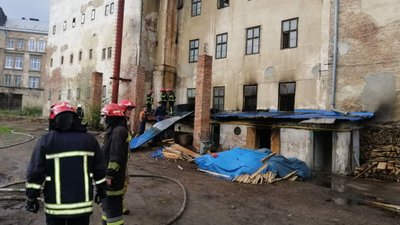 У центрі Львова горіла котельня (ФОТО, ВІДЕО)