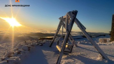 У Карпатах температура знизилась до -8