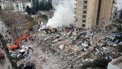 Українські рятувальники прибули у Туреччину (ВІДЕО)