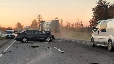 У Львівському районі внаслідок масштабної ДТП травмована жінка (ФОТО)