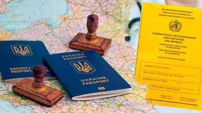 Євросоюз влітку відкривається для вакцинованих туристів