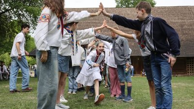 За два дні Великодніх свят Шевченківський гай відвідало близько 14 тисяч людей