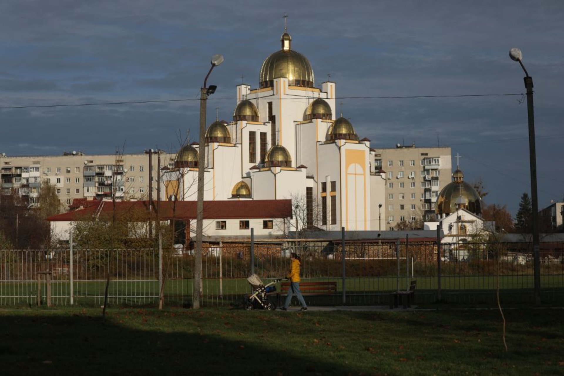 У Львові на Кульчицької, 18 залишиться сквер