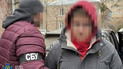 СБУ затримала агента фсб, який під виглядом поїздок на дачу шпигував за оборонними позиціями ЗСУ на Харківщині