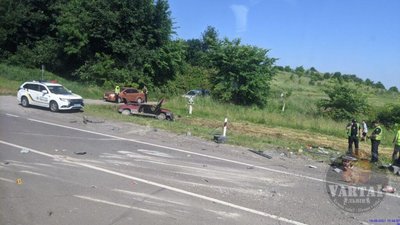 На трасі "Київ - Чоп" утворилися кілометрові затори через ДТП (ФОТО, ВІДЕО)