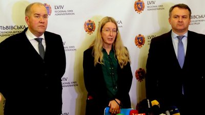 На Львівщині вакцинуватимуть школярів