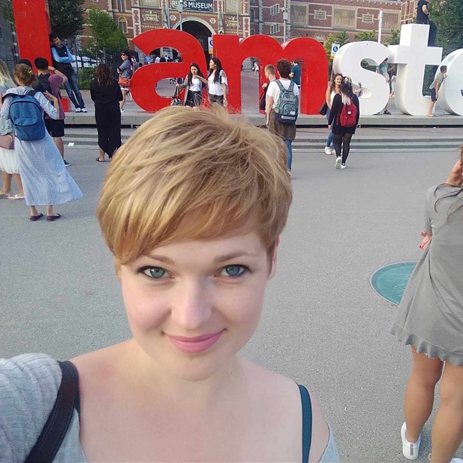 Валентина Москаленко. Екс-працівник департаменту економічної політики Львівської ОДА. Фото - Фейсбук Валентини, яка "щодня сумує за ЛОДА" (написано за проханням автора)