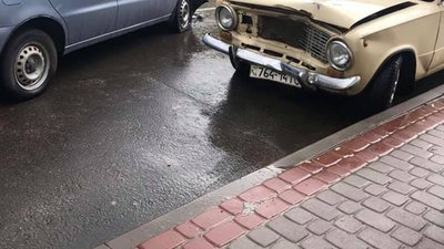 У Бориславі не розминулись автомобілі (ФОТО)