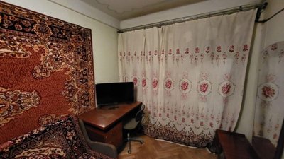 Повернення у минуле: у Львові за 8 тисяч гривень здають радянську квартиру (ФОТО)