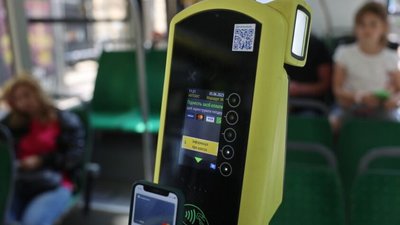 У Львові від завтра безготівкова оплата діятиме на ще чотирьох маршрутах