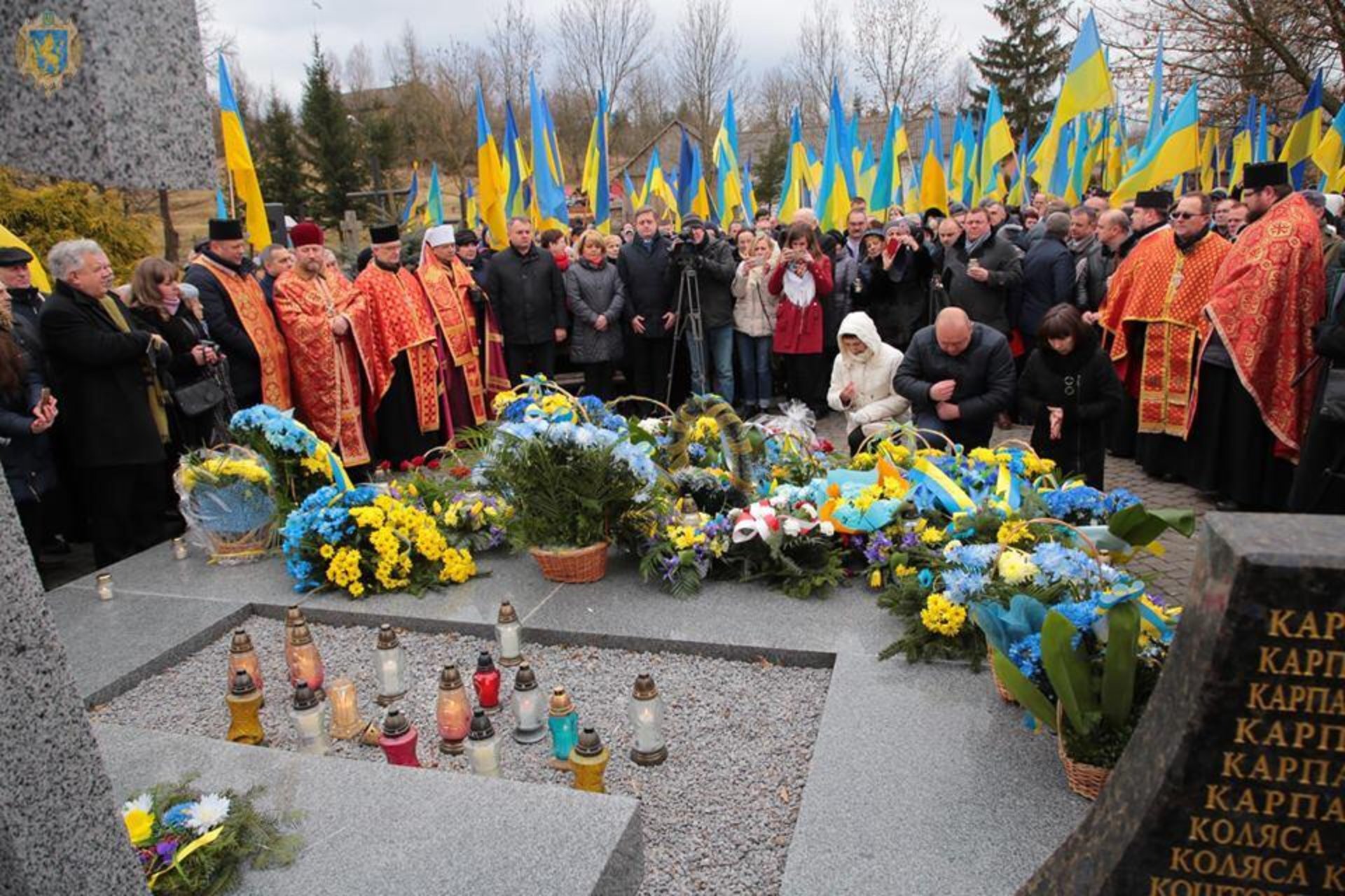 у селі Павлокома на Ряшівщині, Польща, відбулись скорботні заходи із вшанування пам’яті 366 українців, загиблих 3 березня 1945 року