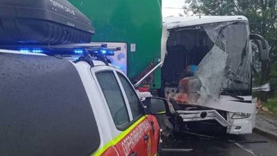 У ДСНС повідомили подробиці смертельної аварії автобуса «Київ - Прага» на Львівщині (ФОТО)