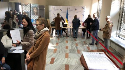 Як голосують у Польщі (ВІДЕО)