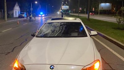У Львові на пішохідному переході чоловік на смерть збив чоловіка (ФОТО)