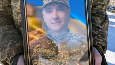 На Рівненщині після наїзду двох авто загинув військовий