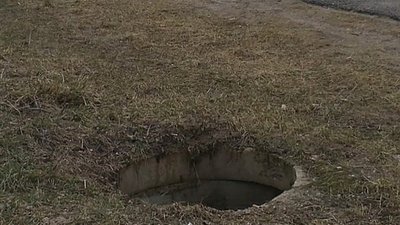У Дніпрі дитина впала у шестиметровий колодязь (ВІДЕО)