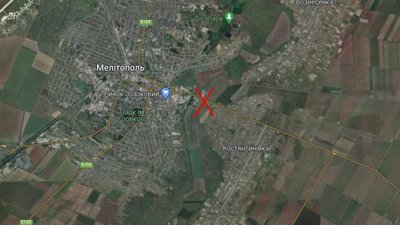 Міст, який сполучає Мелітополь та Костянтинівку на Запоріжжі (ФОТО)