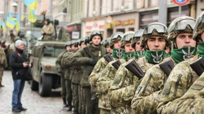 1200 військових та понад 50 одиниць техніки: вулицями Львова пройде «Марш захисників України»