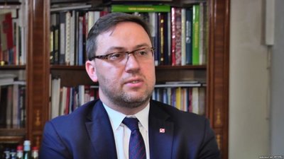 Українці винні за Катинь. Новий міф МЗС Польщі