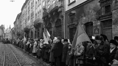 21 січня 1990 року українці створили живий ланцюг від Києва до Львова (ФОТО)