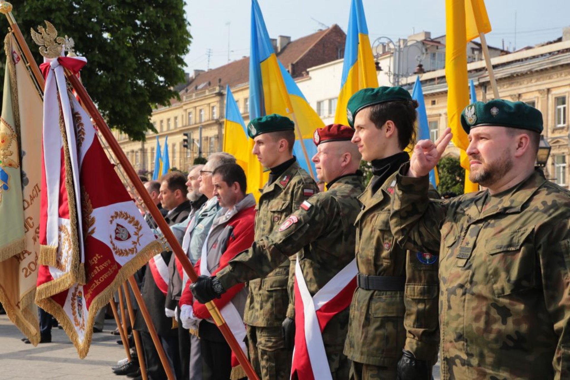 Українці і поляки спільно відзначили День Конституції Польщі. Фото прес-служба ЛОДА