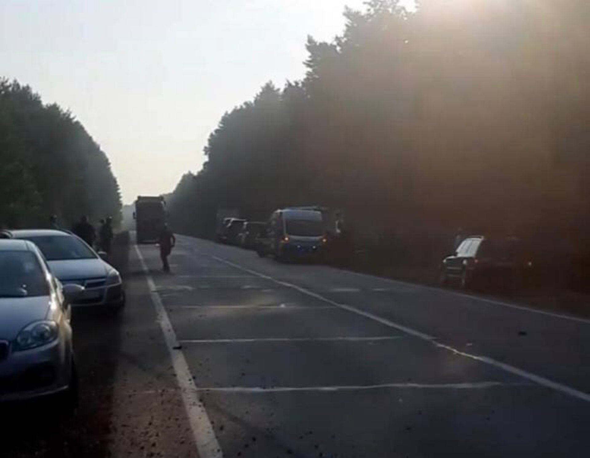 На Львівщині автомобілі злетіли у кювет, фото Типовий НЯ