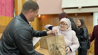У Львові для опікунів передали пасхальні смаколики (ФОТО)
