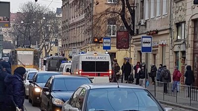 До Львова прибув борт з пораненими зі Сходу