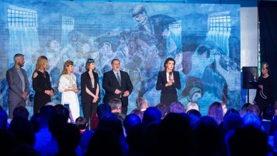 Марина Порошенко відвідала прем’єру документального фільму «1944» про депортацію кримських татар