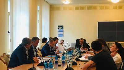 Як "слуги" Зеленського відмовляються виконувати власні обіцянки