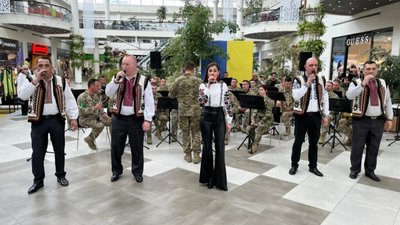 Оркестр Національної академії сухопутних військ відіграв концерт (ФОТО)