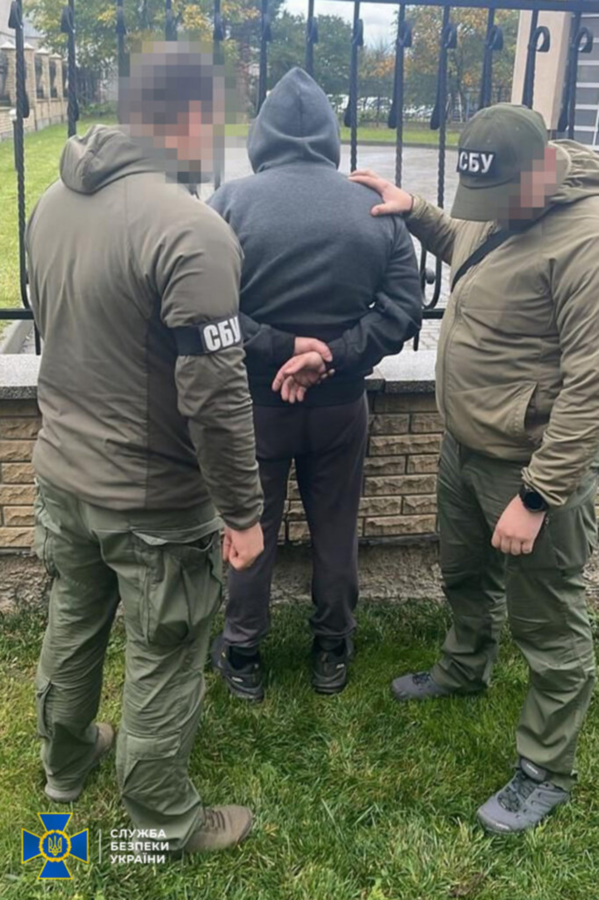 У Чернівцях депутат переправляв ухилянтів за кордон