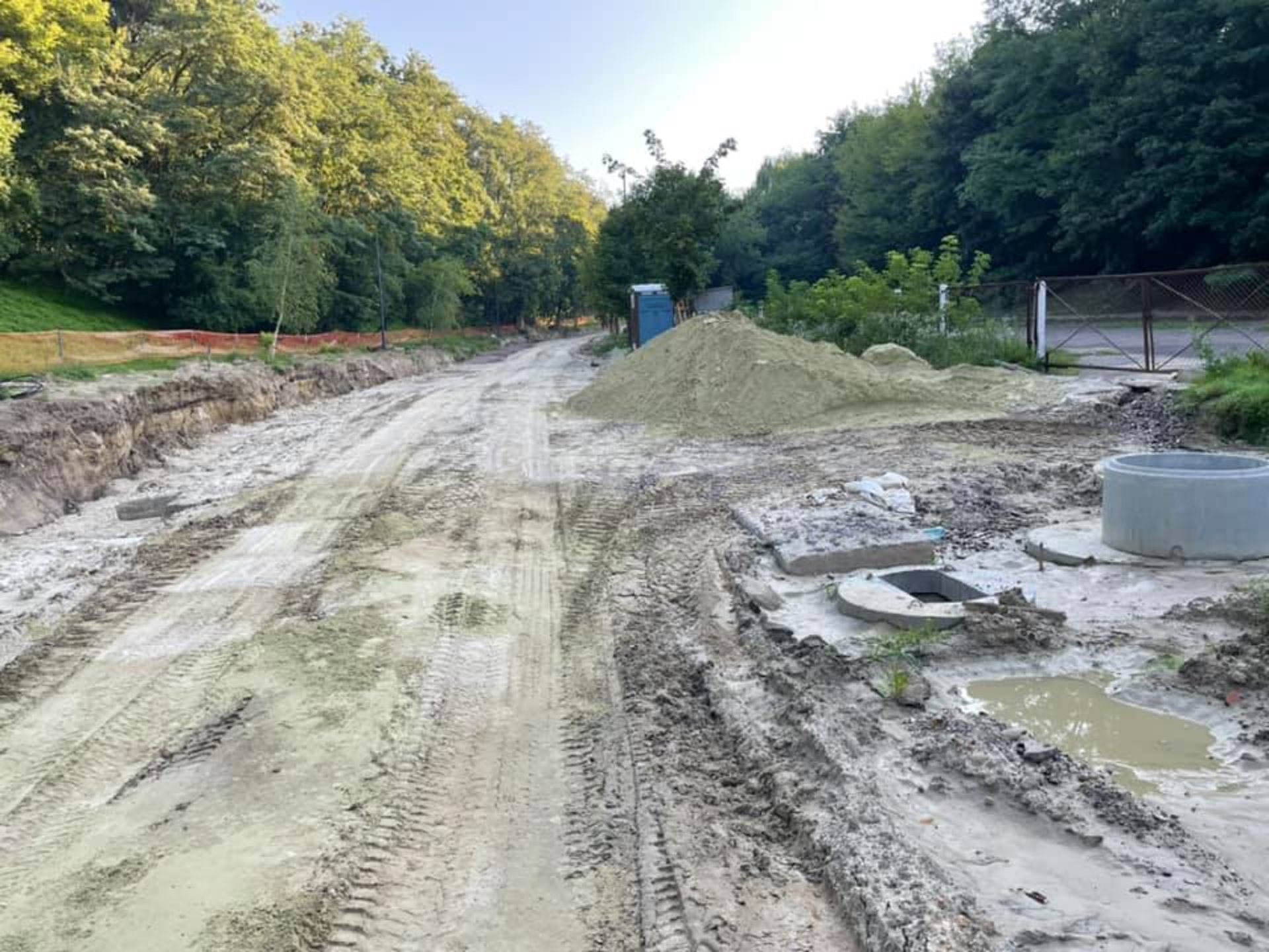Ремонт вулиці Пилипа Орлика, фото Ігор Зінкевич